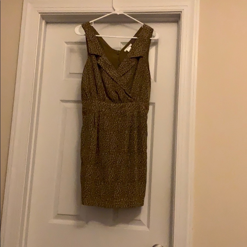 Semi-casual dress